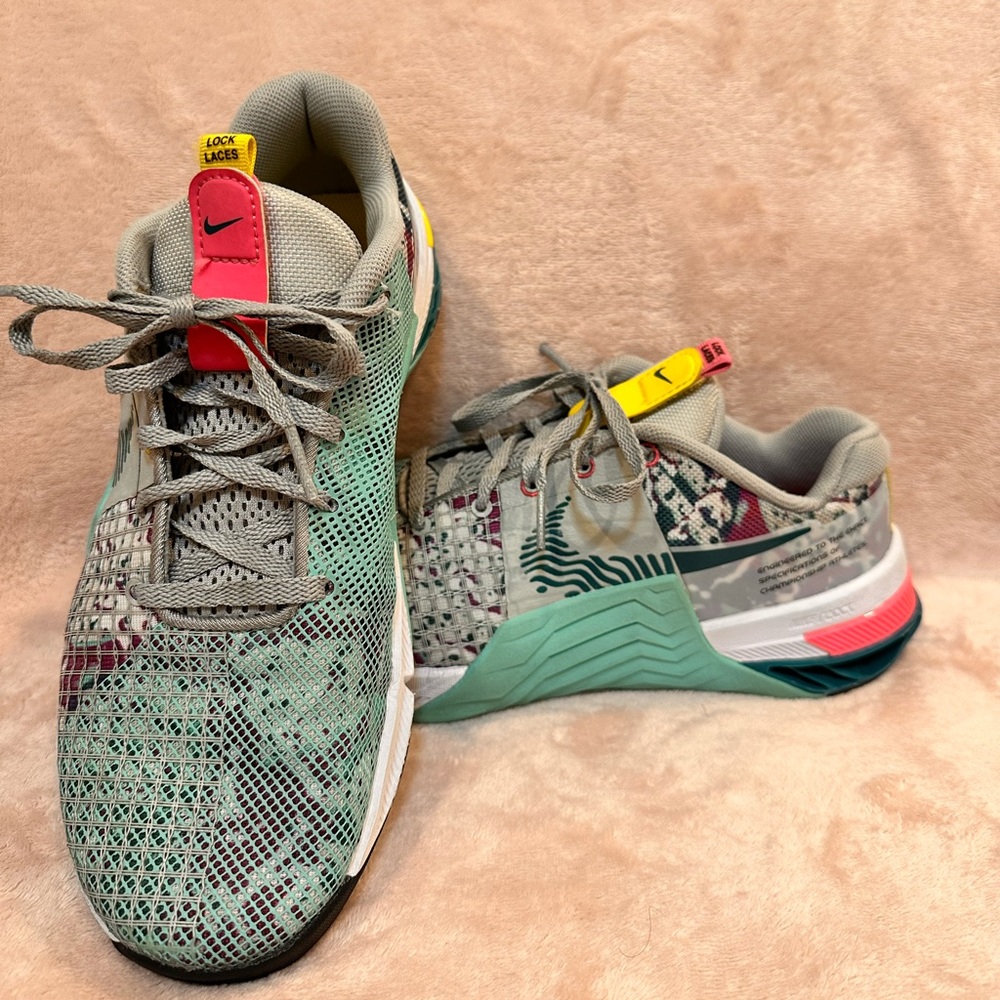 Nike Metcon 8 ‘Graffiti Graphics